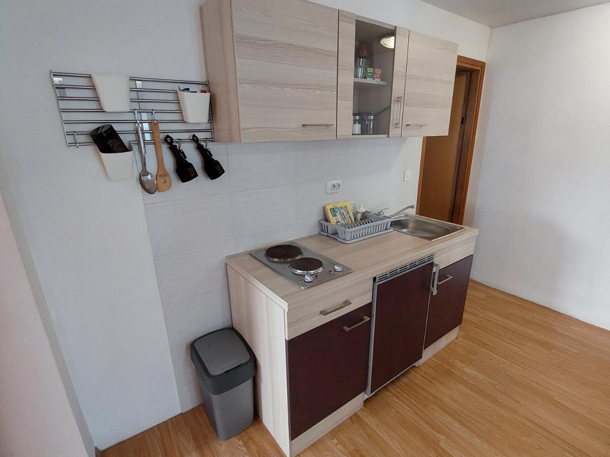 Suite Elena Nedelisce Exteriör bild