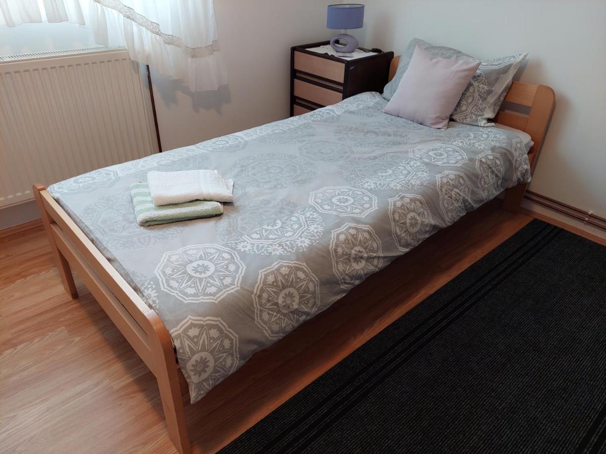 Suite Elena Nedelisce Exteriör bild